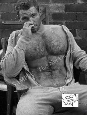 Muscular Gay Guy Naked Male Beefcake Hunk Cute Man Butt Vintage 8X10