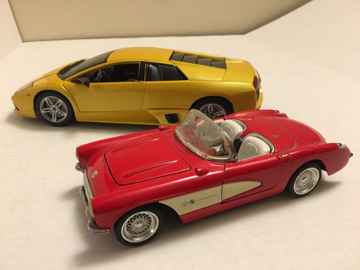 lamborghini murcielago 1/18 scale diecast model maisto & Smaller