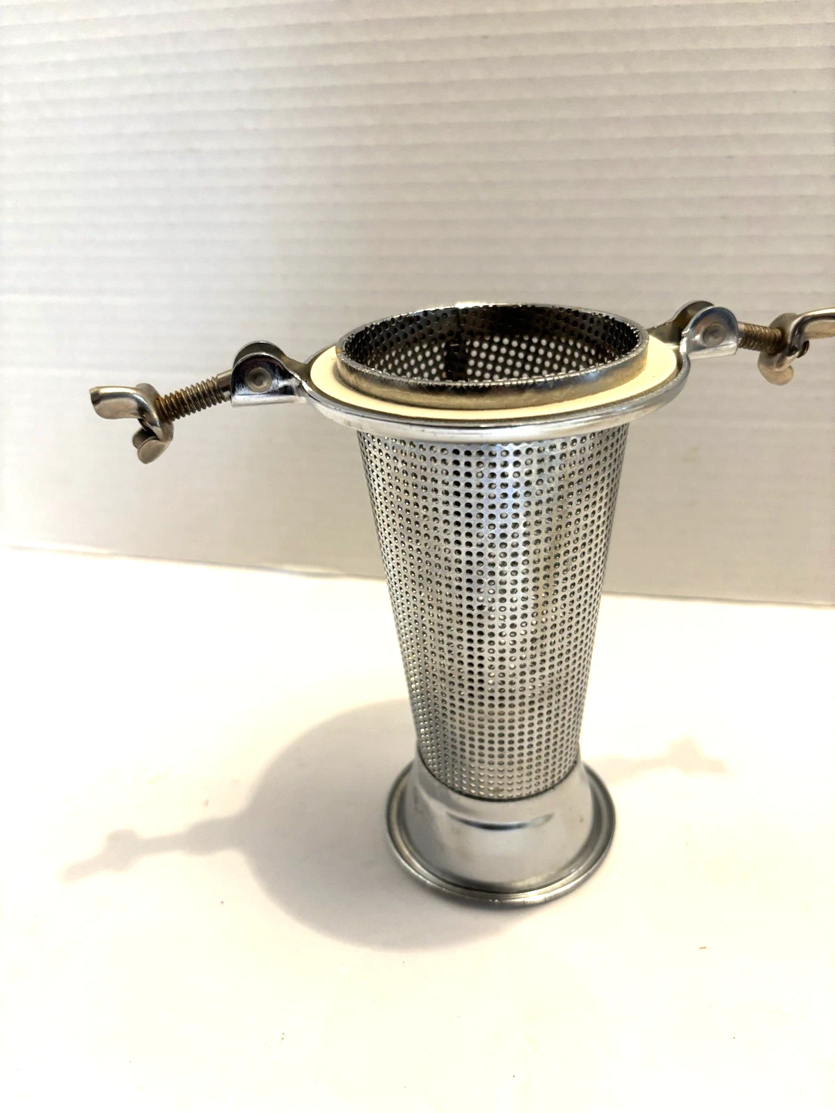 Victorio No 200 Spiral metal Food Strainer Unused