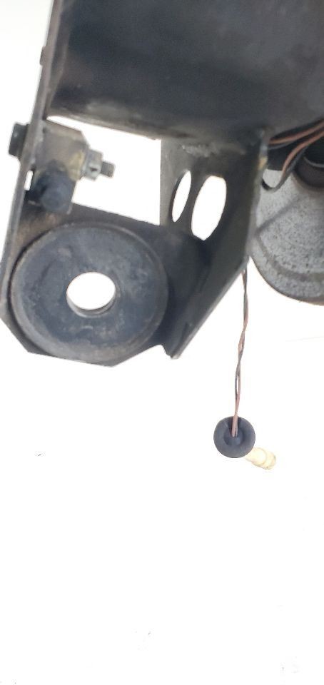 1990 Bentley Turbo R OEM Left Rear Knuckle Stub 