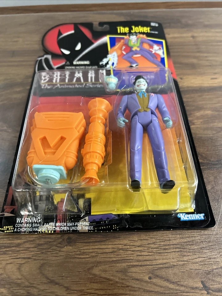 Figura de acción Batman The Animated Series The Joker - Kenner 1992 nuevo y precintado Foto 3 de 4