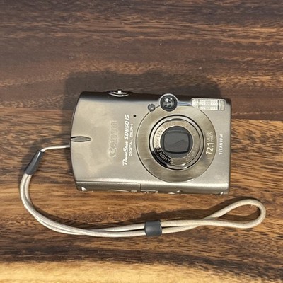 Canon PowerShot SD950 IS Digital ELPH 12.1MP Titanium 3.7x Zoom