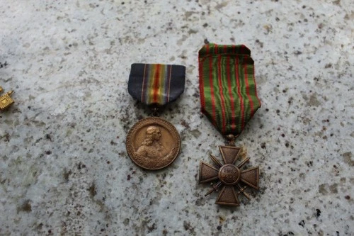 WW I ribbons and medals Pa and Croix de guerre