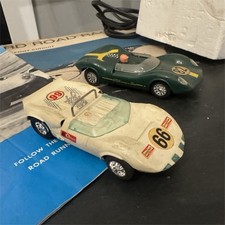 Strombecker Vanguard 1/32 Racing Set Chaparral Lotus 30 Cars Track Controllers