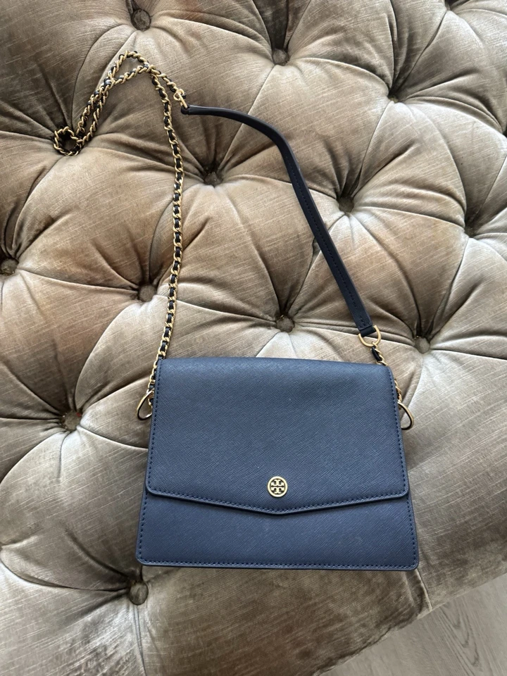 Bolso de Hombro Tory Burch Logo Guijarro en Onda de Marea 34033 Azul Foto 4 de 4