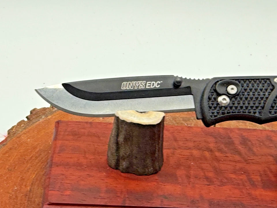 Cuchillo Plegable Exterior Edge Onyx Lite 2.75" Acero Inoxidable y Mango GRN--2586.25 Foto 4 de 4