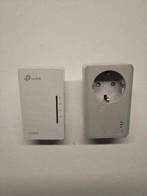 TP-Link AV600 Powerline WLAN Kit (TL-WPA4220)   Top Zustand