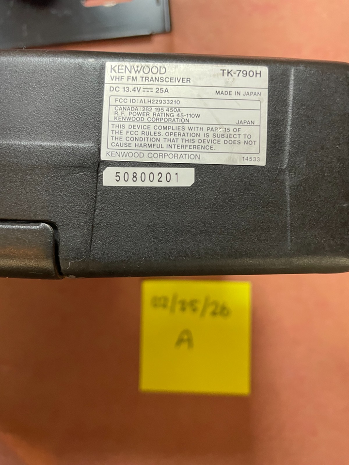 Kenwood TK-790H Transceiver Mit Steuerkopf – Gebr Produktbild-Vorschau 2