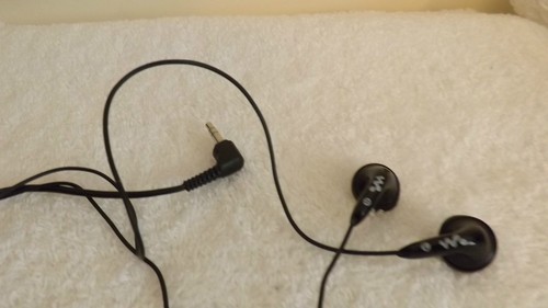 RARE GENUINE Sony MDR E706 Headphones 