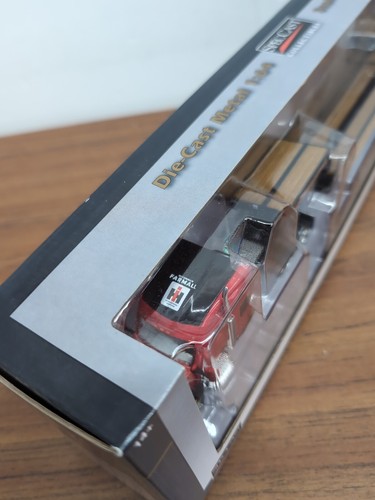 1/64 Spec Cast T-880 KENWORTH Truck With Fontaine Trailer IH - Picture 2 of 3