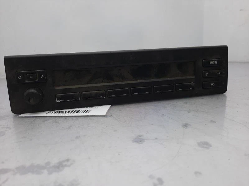 Audio Equipment Radio AM-FM Receiver Fits 00-06 BMW X5 65826909133  