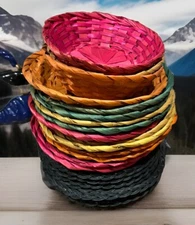 21 1980's Classic Woven Wicker Paper Plate And Bowl Holders Picnic Patio Camping