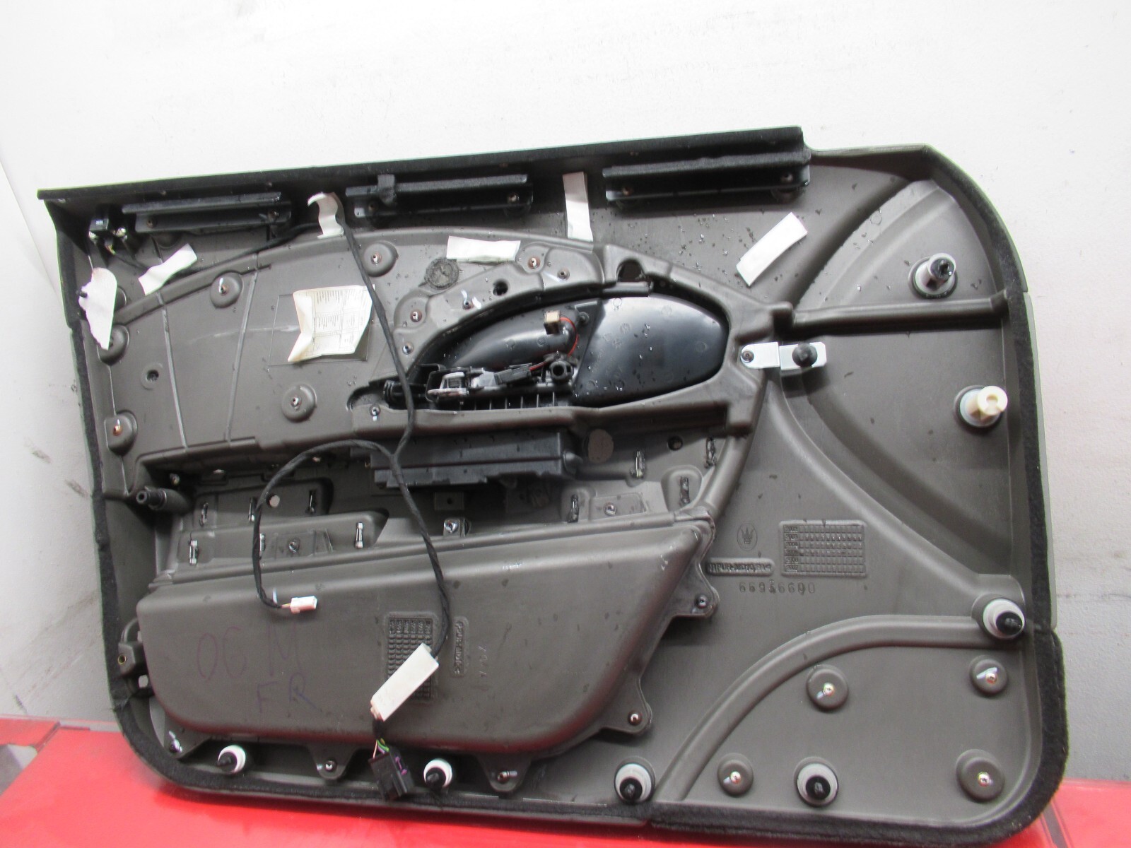 04-08 MASERATI QUATTROPORTE FRONT RIGHT PASSENGER SIDE INTERIOR DOOR PANEL OEM