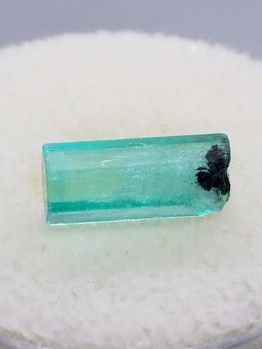 Emerald , (Natural Raw earth mined ) no enhancement 1.7ct - Picture 5 of 5