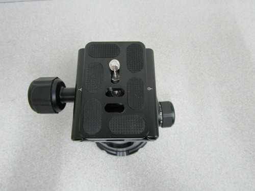 Benro 450-764 B-3 Ballhead - Max Load 66.0 lbs (30kg) - Picture 5 of 6
