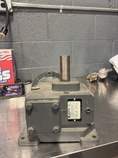 NEW NO BOX Winsmith 924MDV Gear Speed Reducer 30:1 1.23 HP 56C 58.3 RPM