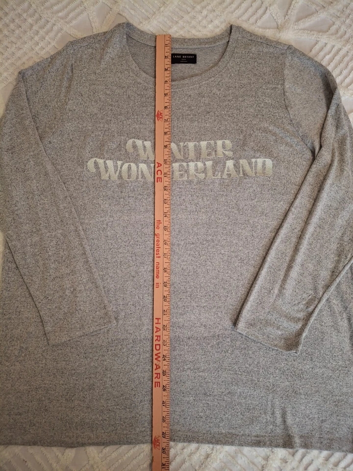 Lane Bryant Women's Size 22/24 Winter Wonderland Gray Long Sleeve Top Sweater - Image 2 of 4