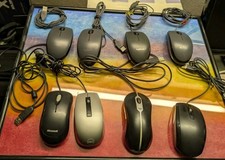 Verschiedene Computermäuse: Dell, Logitech, ...