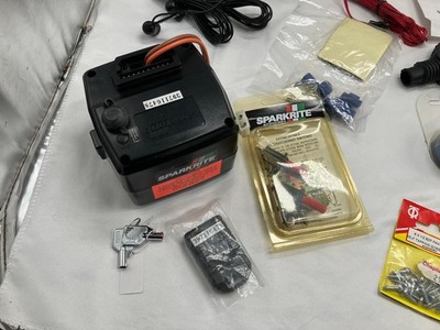 Vintage Sparkrite Car Alarm/Immobiliser SR-100U by Halfords In original Box