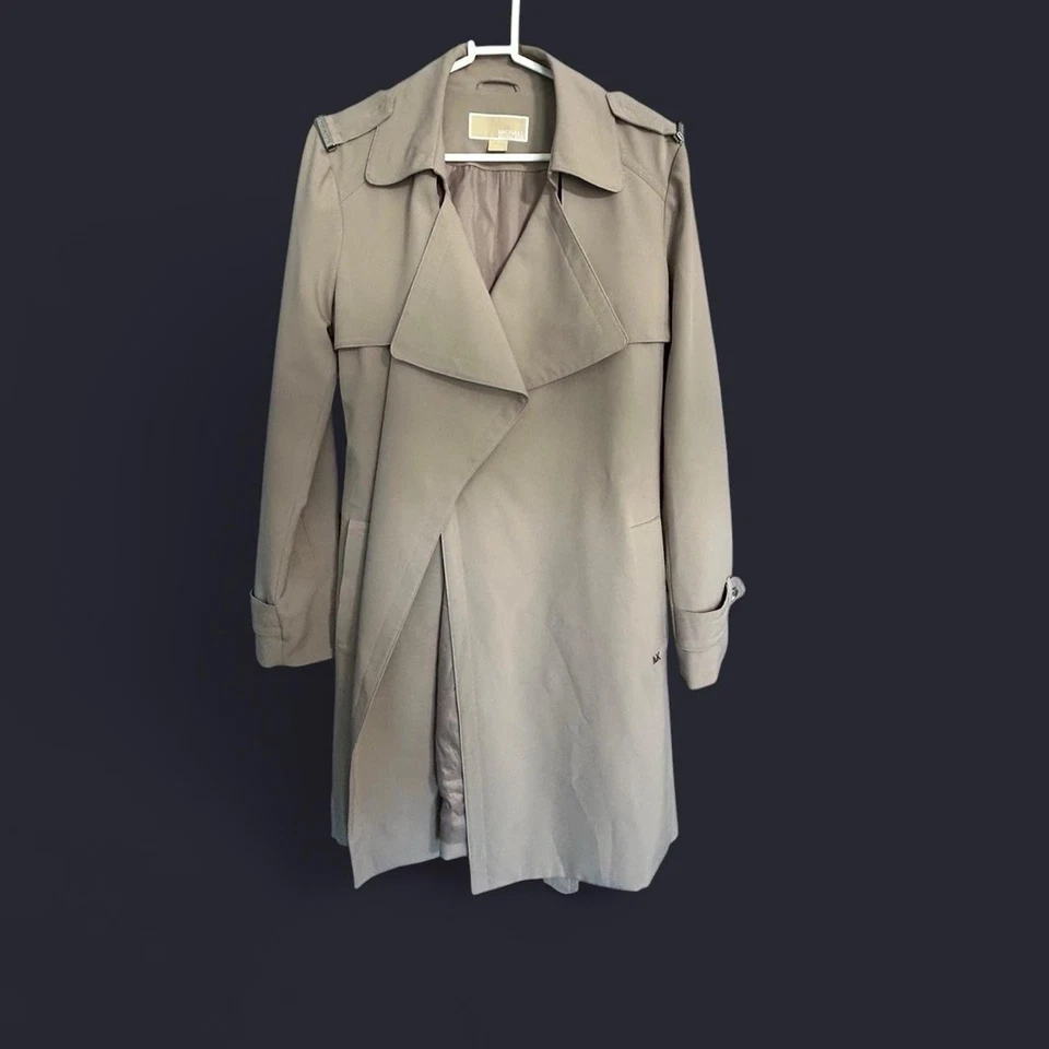 Б/у Michael Kors бежевый Тренч женский размер маленький - Изображение 2 из 4