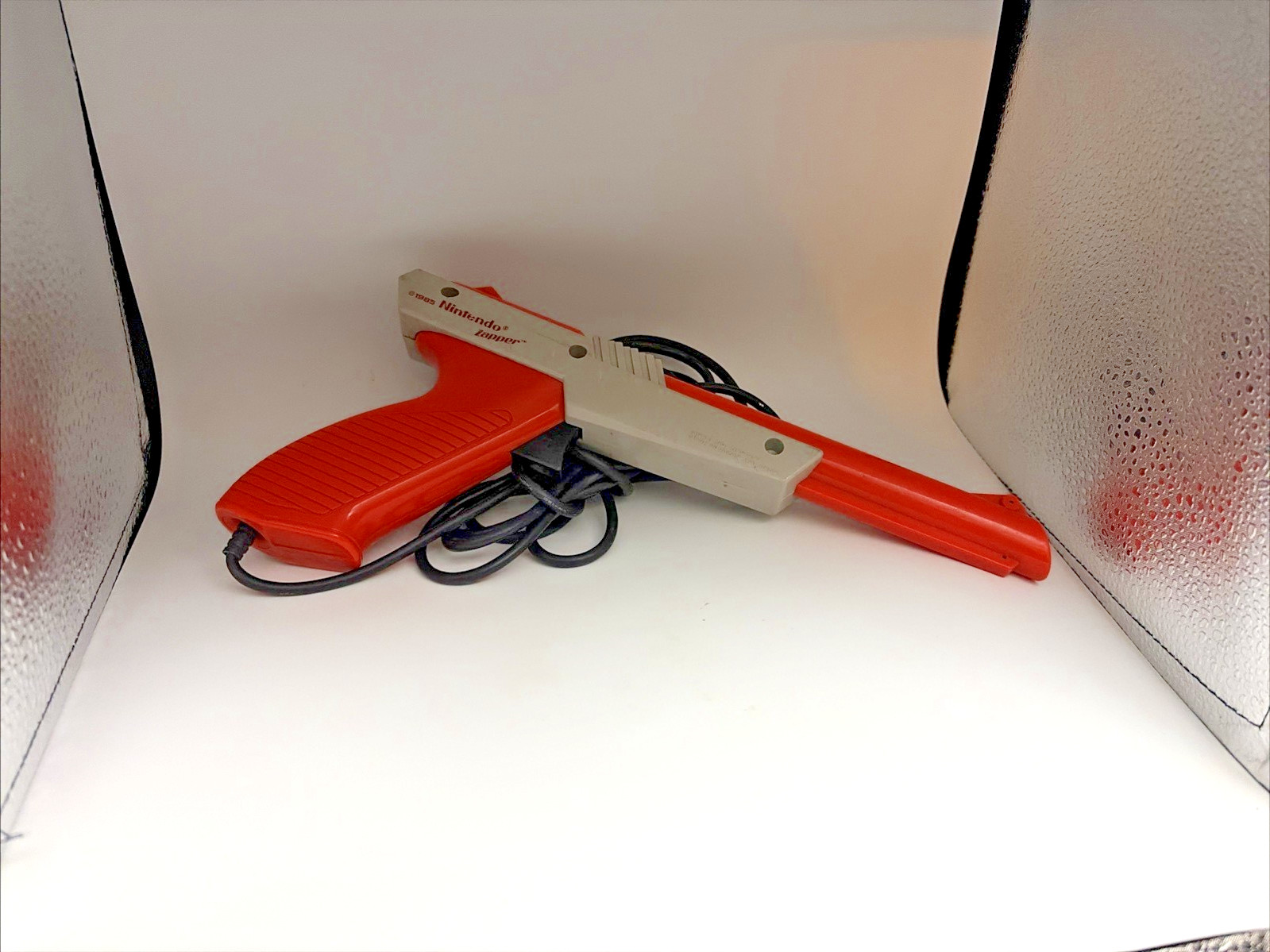 Nintendo NES Zapper Light Gun Controller NES-005 Fire Orange