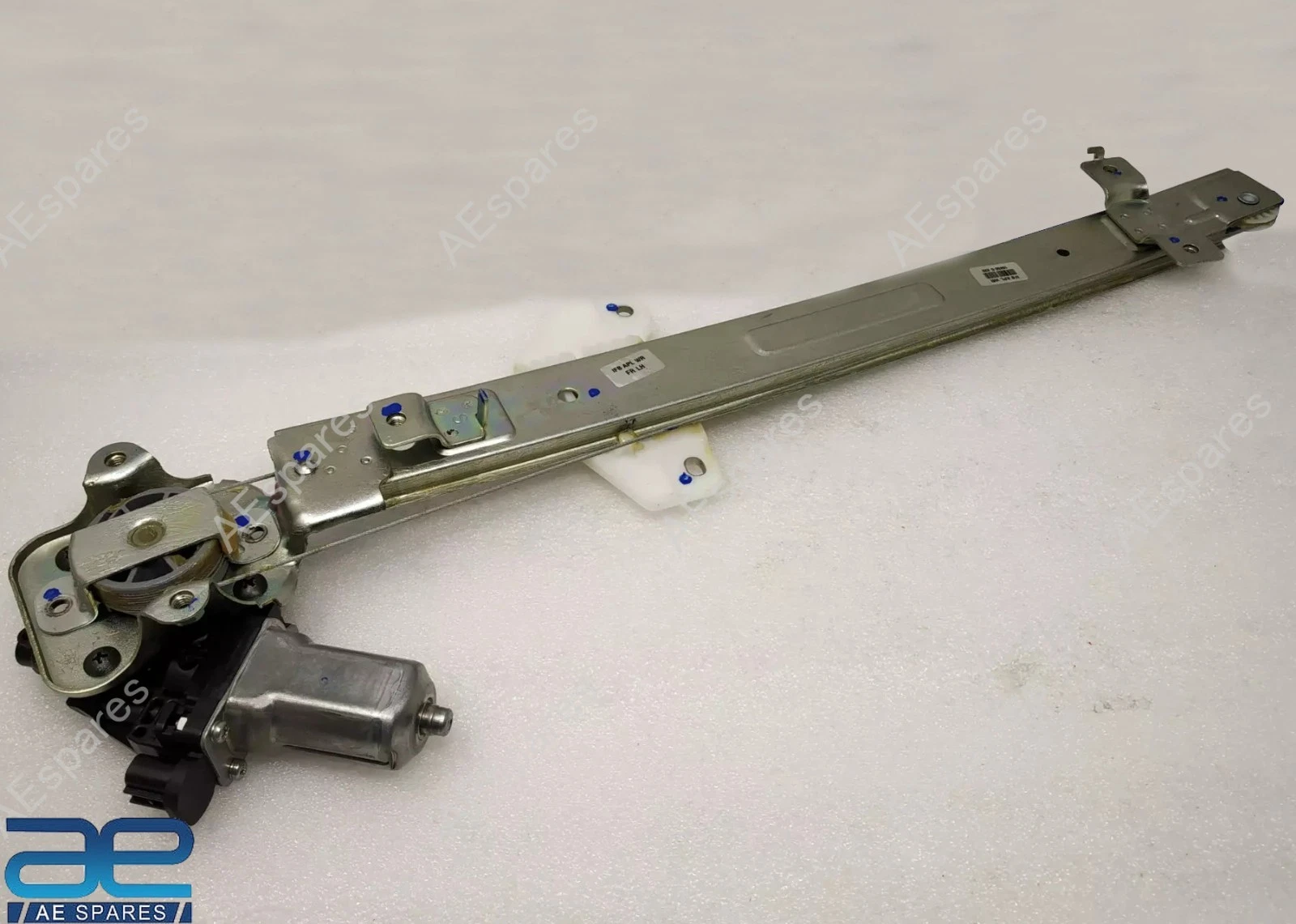 Front Door Window Regulator LH For Suzuki Wagon R, Wagon R Stingray 83402M67L02 view 3