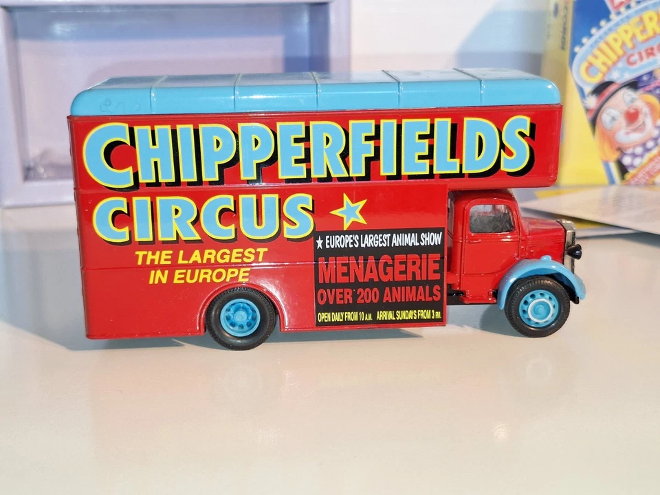Corgi 1994 Chipperfields circus. Bedford Pantechnicon. Die cast. NEW. # 97092 - Image 4 of 4