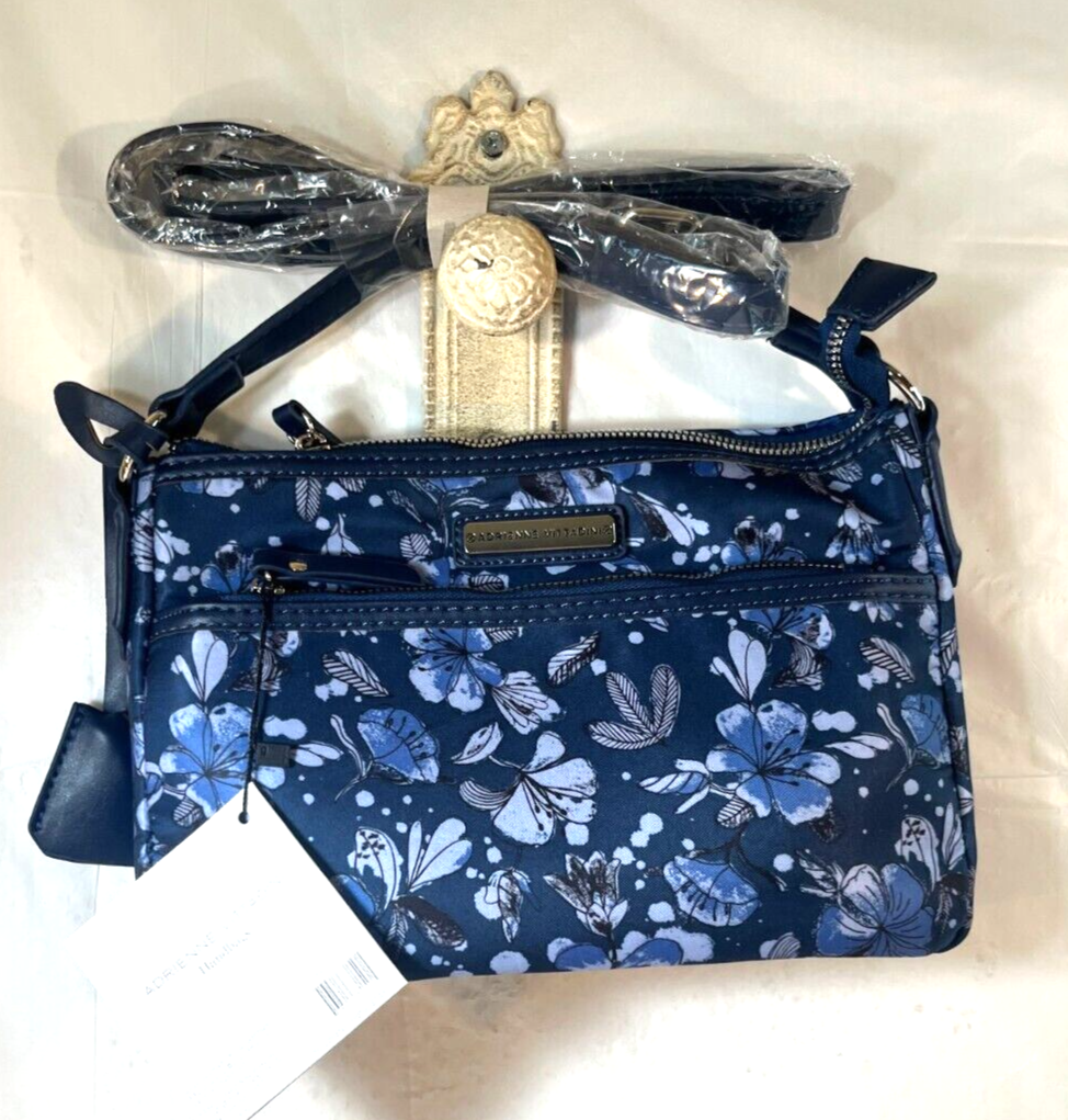 ADRIENNE VITTADINI Front Row Floral Collection Navy Floral