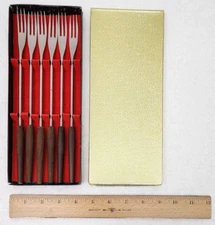 Set of 6 Stainless Steel Fondue Forks w/Wooden Handles In Original Box - JAPAN