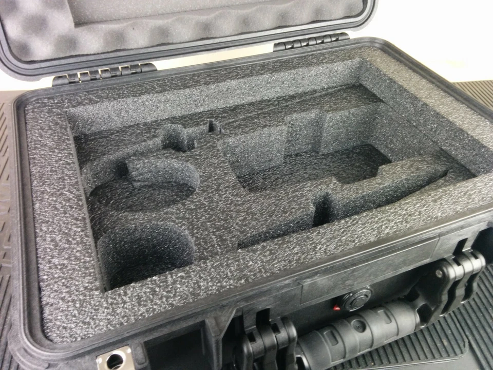 #al424  NEW! Pelican 1500 Protector Hard Case with Foam For Fluke 287 Multimeter - Image 4 of 4