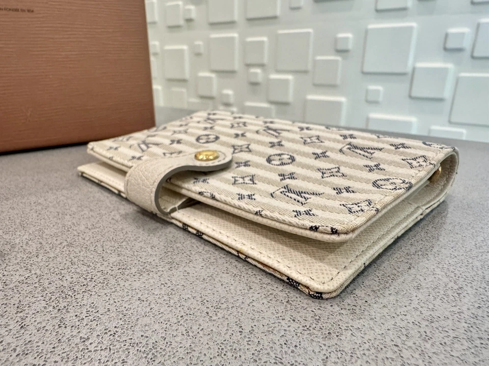 Подлинный новый LOUIS VUITTON мини Lin Croisette повестки дня PM паспорт чехол РЕДКАЯ - Изображение 4 из 4