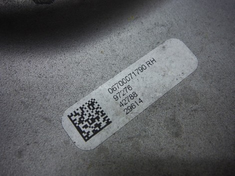 06700071790 MASERATI PASSENGER RIGHT CONTROL ARM #8