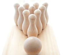 10-Wooden Bowling Pins with Ball Wooden Toys Bowling Table Top Bowling, Kids Toy