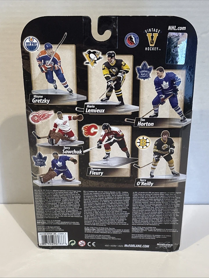 NIP Terry Sawchuk NHL Legends Series 8 McFarlane Detroit Red Wings Goalie Figure - Image 3 of 4