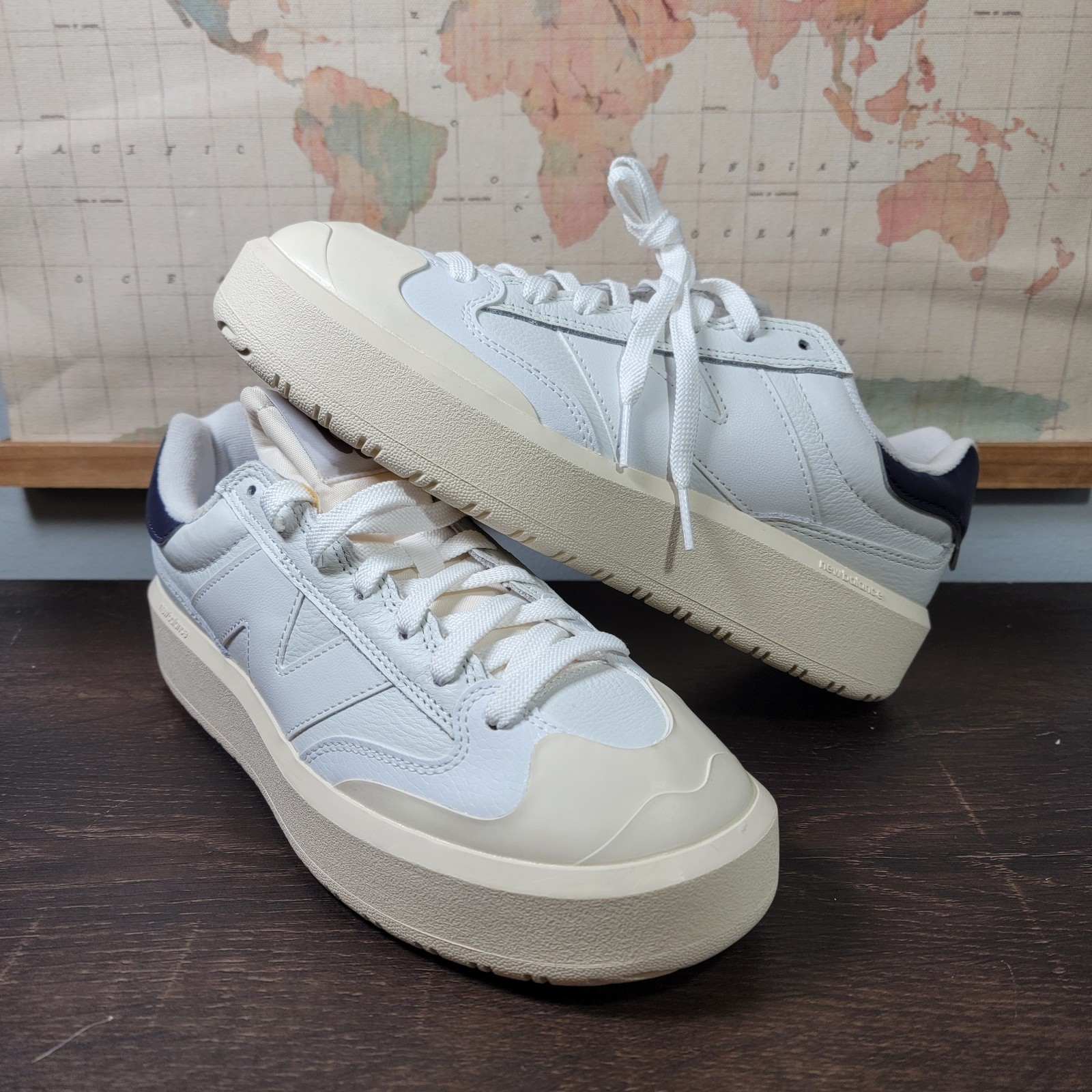 BRAND *NEW* New Balance White Dark Mercury Lilac Chalk Women's Size 9.5 *UNISEX