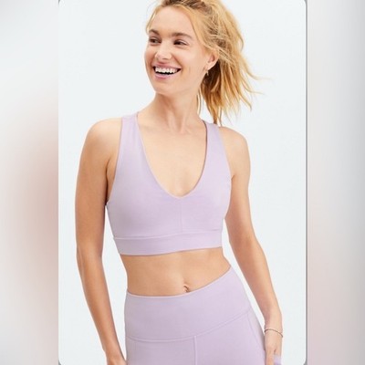NWT Fabletics Women s The On the go midi sports bra II Lilac Size XL