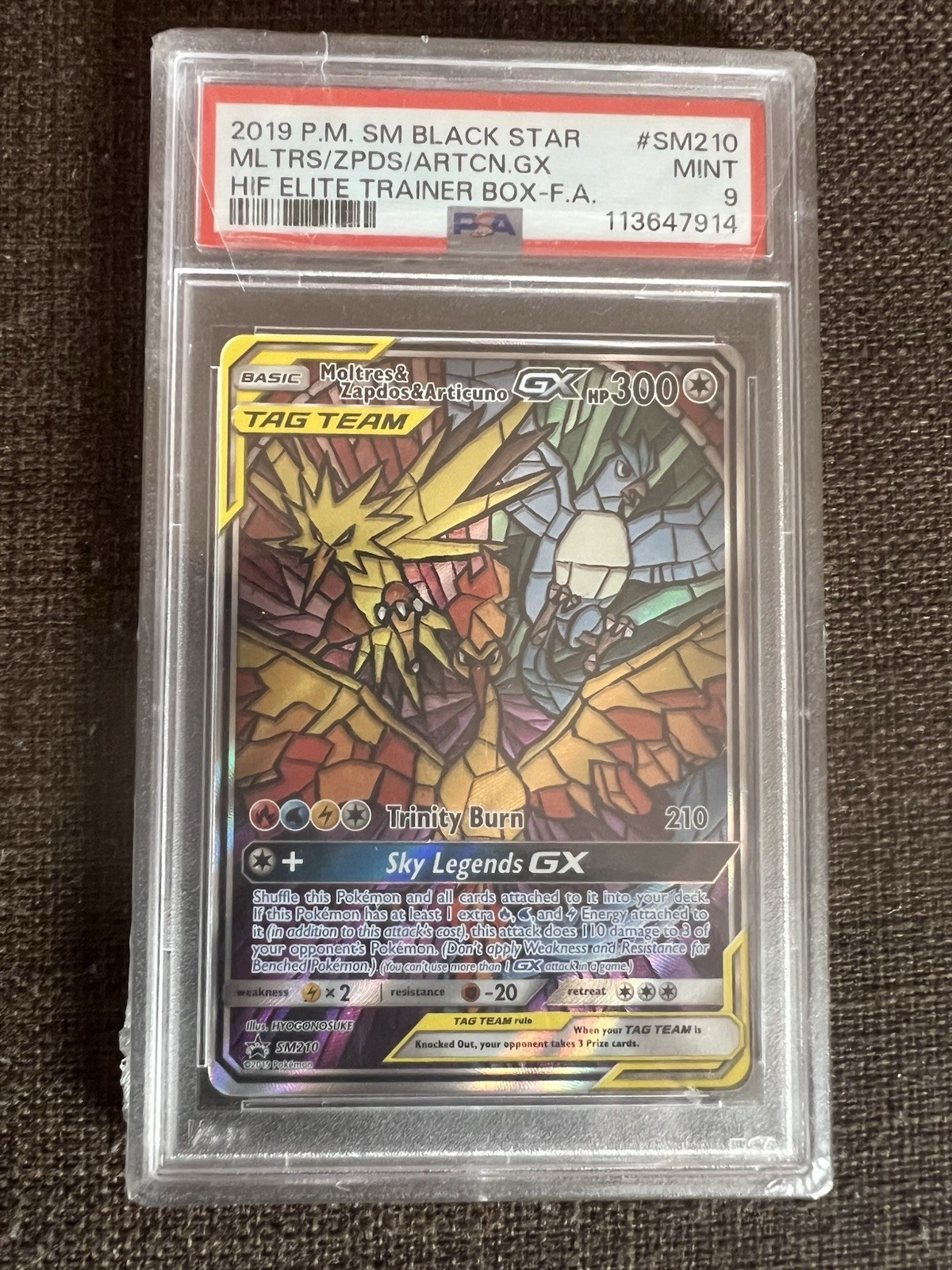 2019 POKEMON SM BLACK STAR PROMO FULL ART/MOLTRES & ZAPDOS & ARTICUNO GX PSA 9
