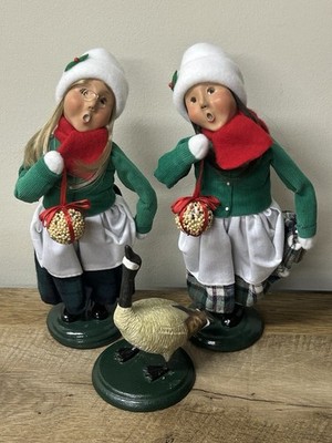 3 Byers  Carolers Girls With Bird Seed Suet Ball And Canadian Goose 2005