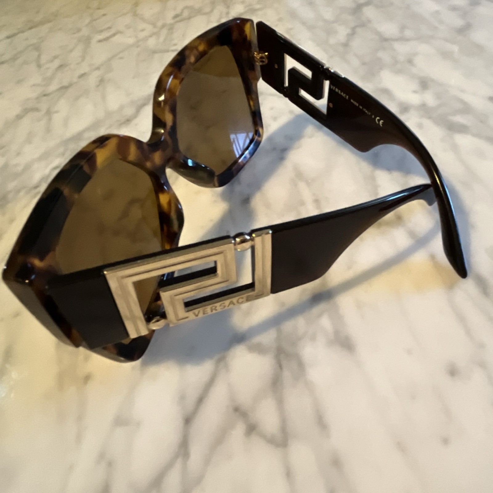 Versace Tortoise Shell Oversized Geometric Women'… - image 2