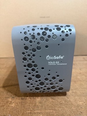 ioSafe Solo G3 - SK2TB - 2TB Waterproof/Fireproof external USB drive /w cables
