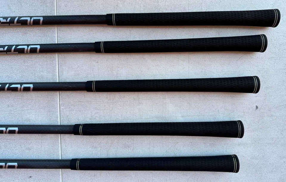 Cobra T-Rail Hybrid Iron Set 5-7, 9 and PW. Cobra Ultra Lite 45 Senior Flex. RH - Image 2 of 4