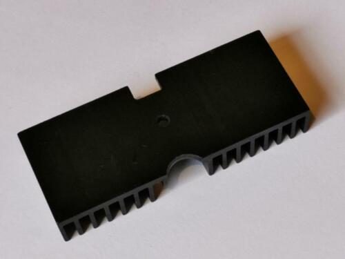 ORIGINAL SINCLAIR QL HEATSINK - SINCLAIR RESEARCH LTD - FAST FREE UK POST - Picture 2 of 2