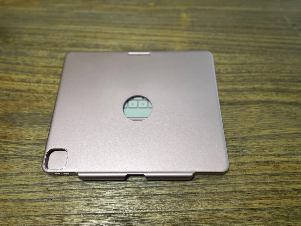 Wireless Keyboard for ipad 11” Pink Backlit - Image 3 of 4