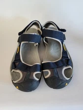 Camel Crown Sport Sandals Men's 10 USED