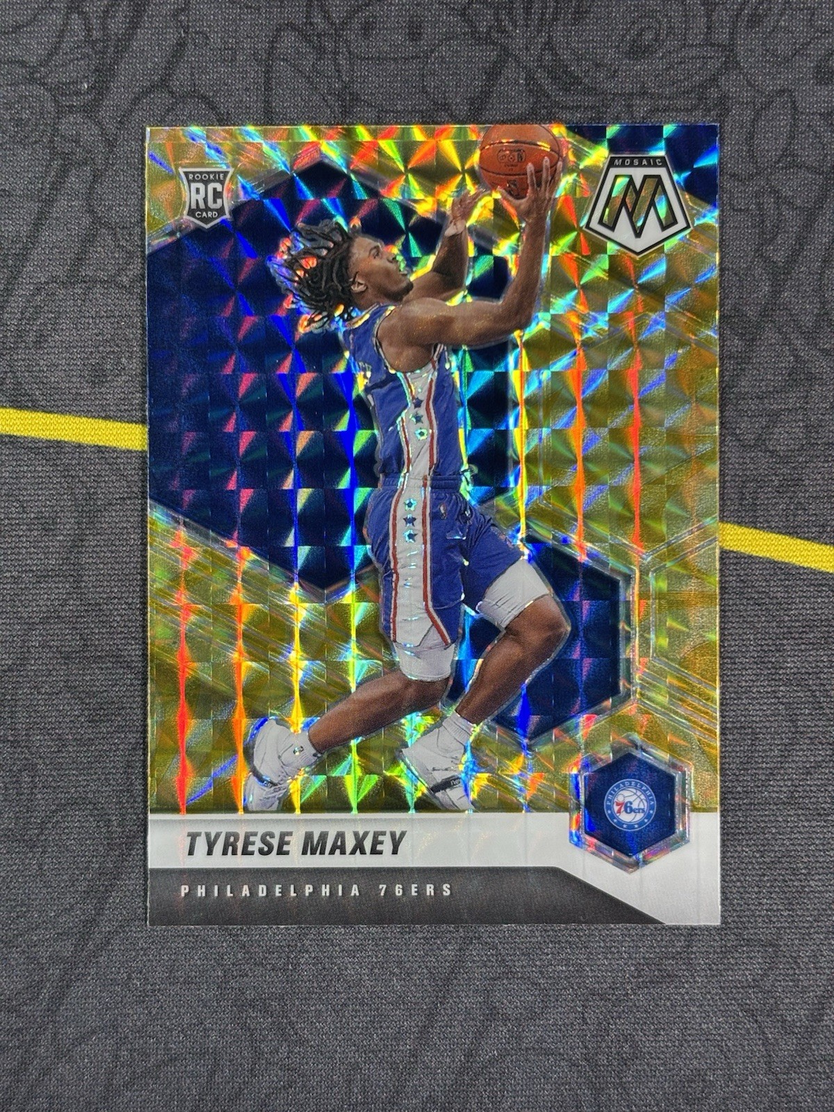 2020-21 Mosaic Yellow Reactive Tyrese Maxey Rookie 203 76ers