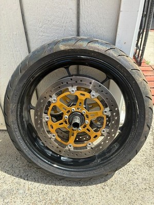 Aprilia RSV1000R Factory Front wheel, brake rotors, axle, tire (complete)