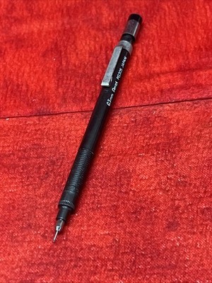 PENTEL PG305 JAPAN MECHANICAL PENCIL 0.5MM- BLACK (p2)