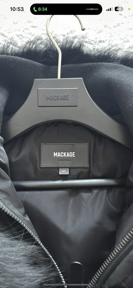 Abrigo de plumón Mackage Adali cuello de piel de zorro negro talla S precio de venta sugerido por el fabricante $1190 Foto 3 de 4