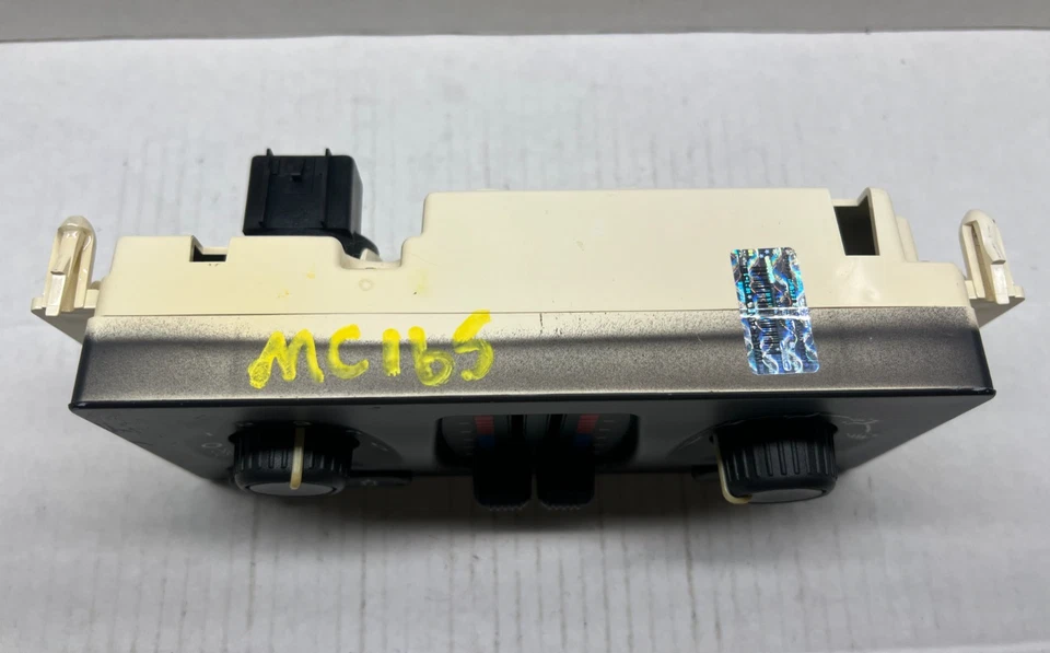 *REBUILT* WHITE LED HEAT AC CTRL 03-06 SILVERADO SIERRA YUKON TAHOE W/ RR DEF - Image 4 of 4