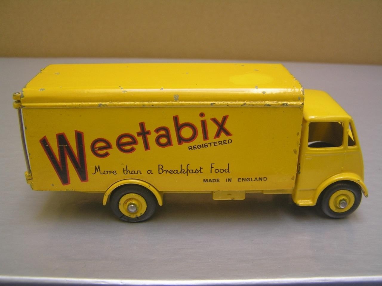 Dinky Toys 514 Guy Weetabix Van made in England original scarce toy VGC